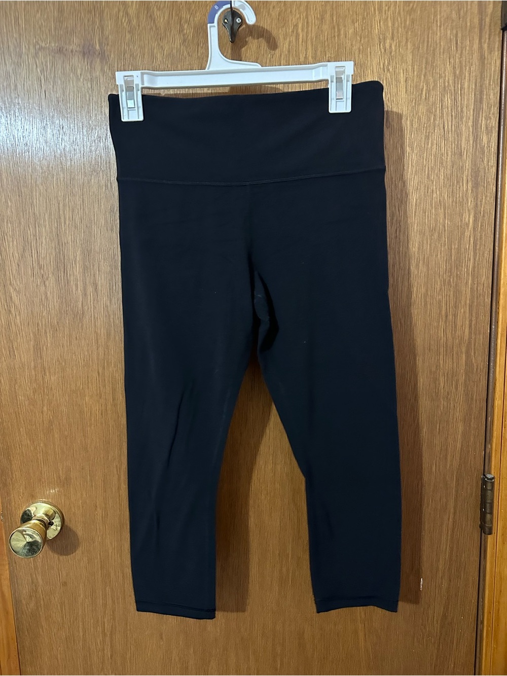 Athleta Black Capri Leggings